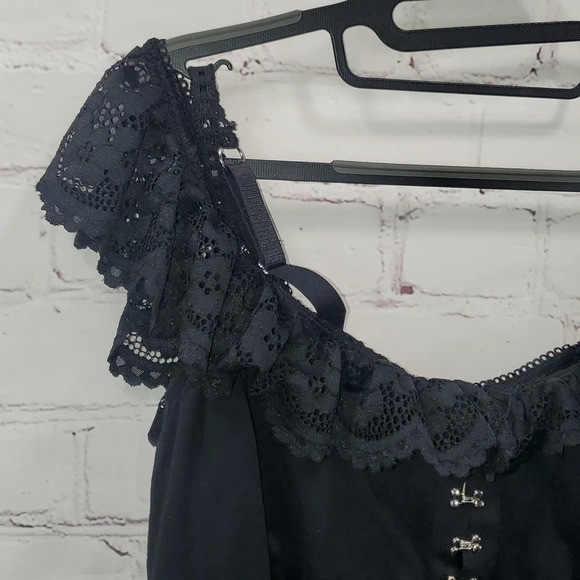 Torrid Curve Black Lace Hook & Eye Bodysuit Size 1 - Picture 2 of 13